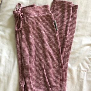 GYMSHARK Joggers Small